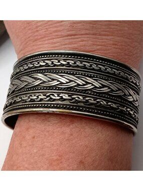 Vtg Braided Silver Cuff Bracelet 36g Unisex Made in India Boho Ethnic